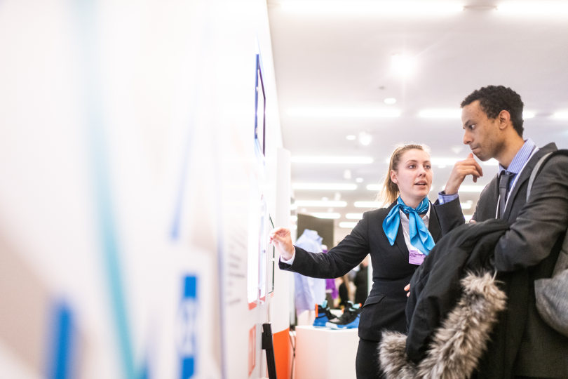 Ace Your Next Trade Show – 6 Tips to Make Your Company Stand Out